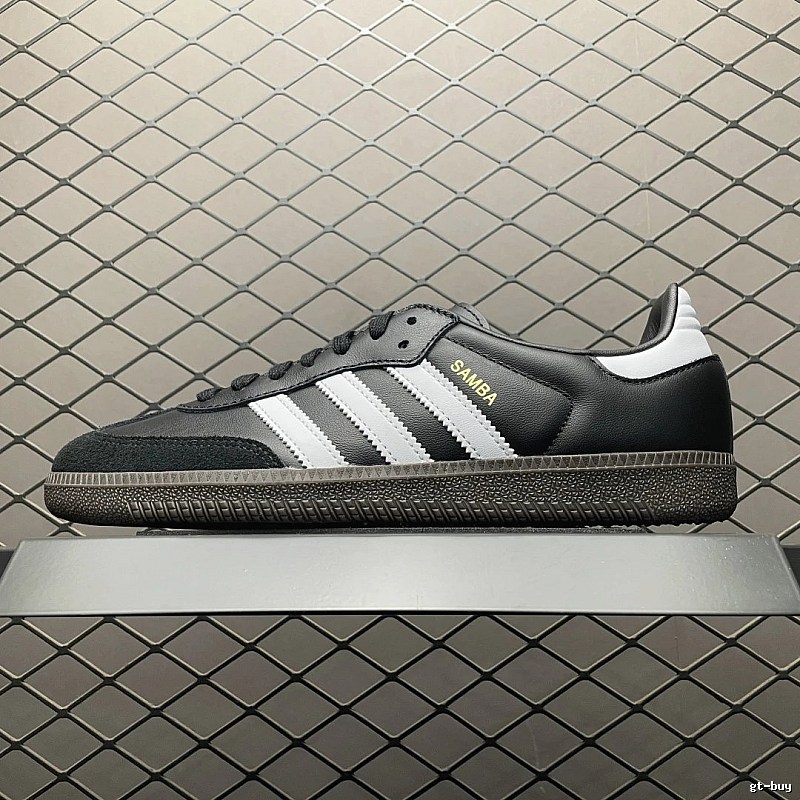 Adidas Low-Profile Sneakers with Streamlined Sole in Black and White