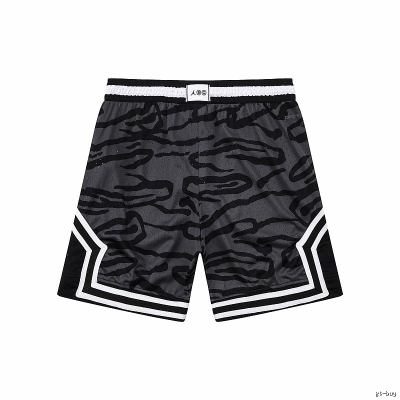 AJ sporty black and grey shorts