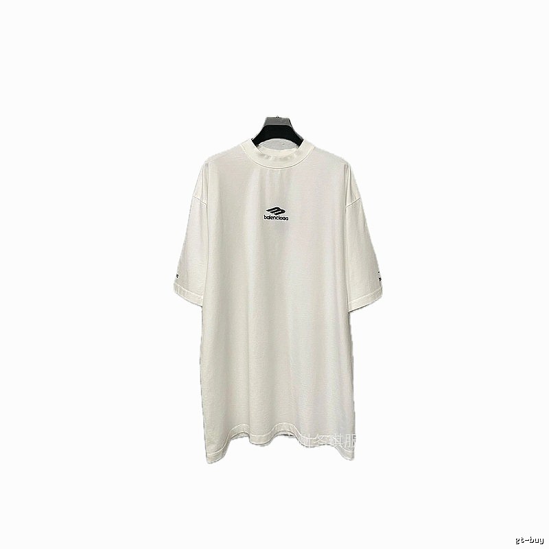 Balenciaga minimalist style white T-shirt