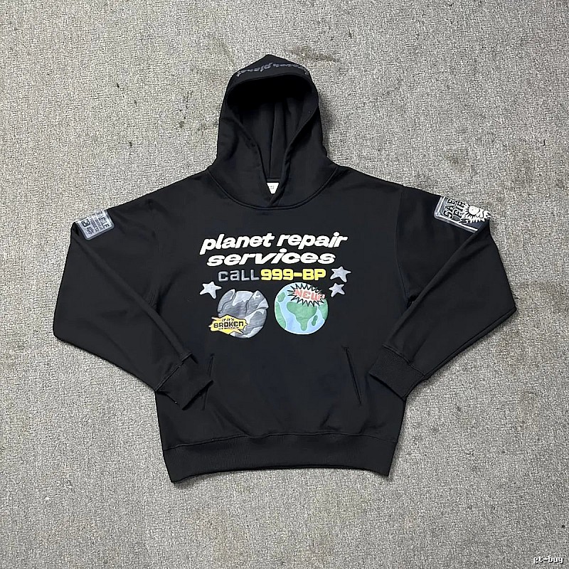 Broken Hearts Style H232 Skull Graphic Hoodie Outdoor Days