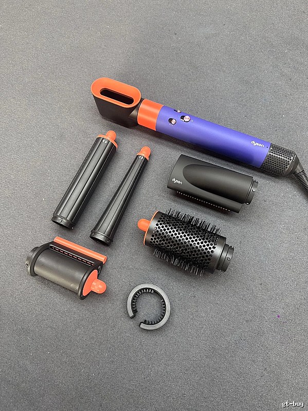 Dyson Hair Styler with Airwrap-style Styler for Streetwear Looks