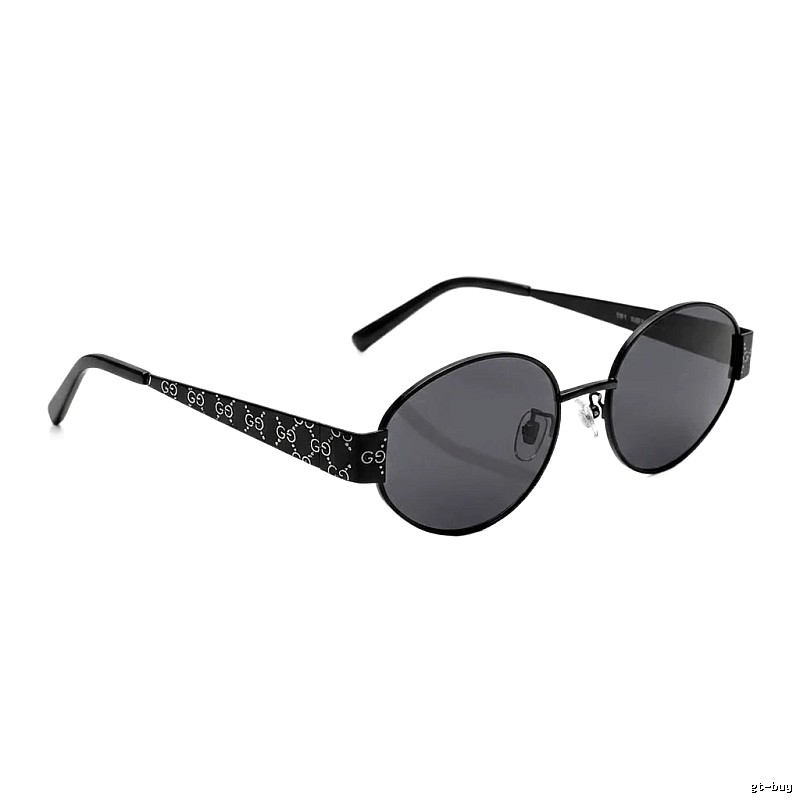 Gucci classic black sunglasses