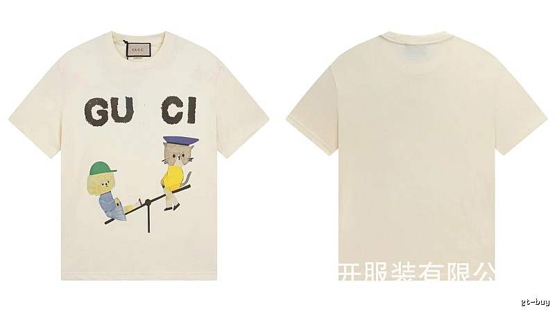 Gucci Playful Whimsical Animal Print Off-white T-shirt