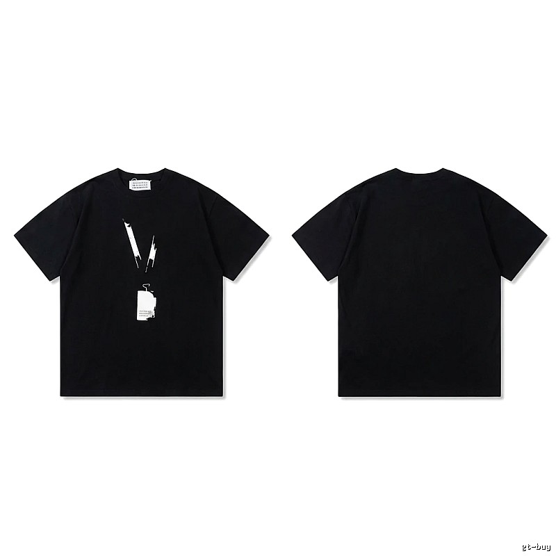 Maison Margiela minimalist black T-shirt