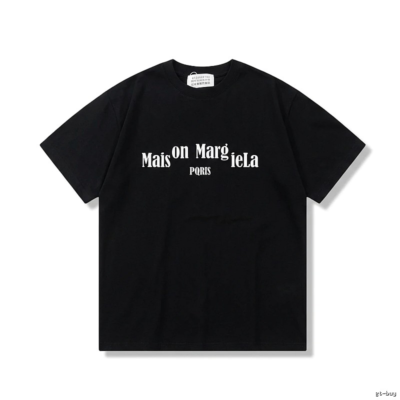 Maison Margiela minimalist style black T-shirt