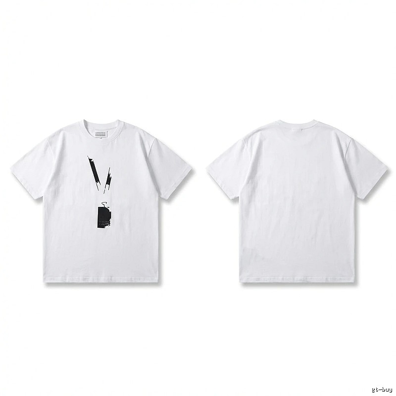 Maison Margiela minimalist style white T-shirt