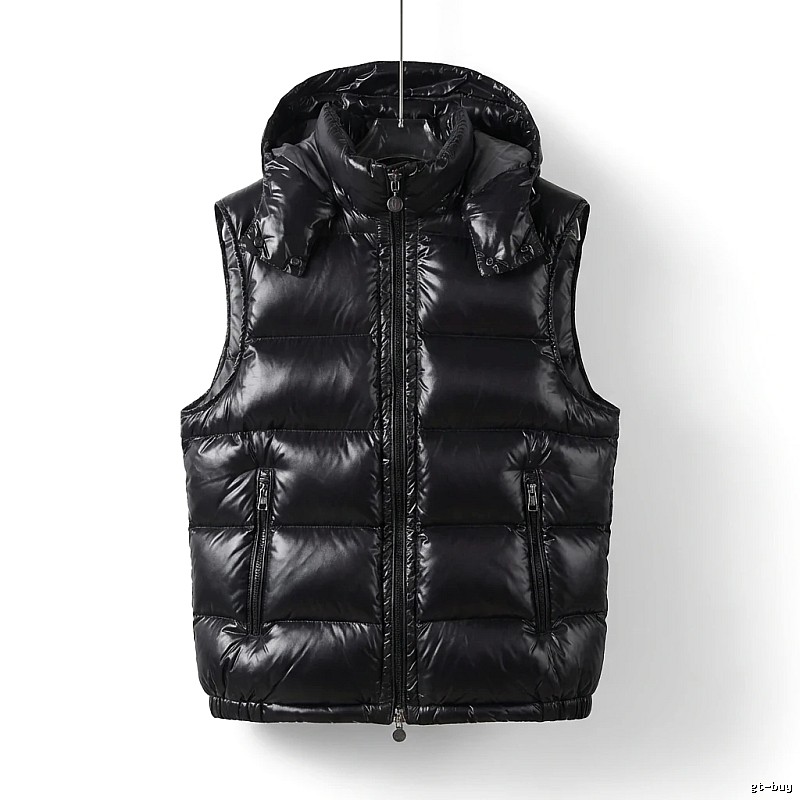 Moncler black stylish down vest
