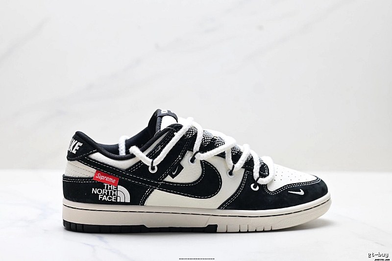 Nike co-branded black and white sports shoes