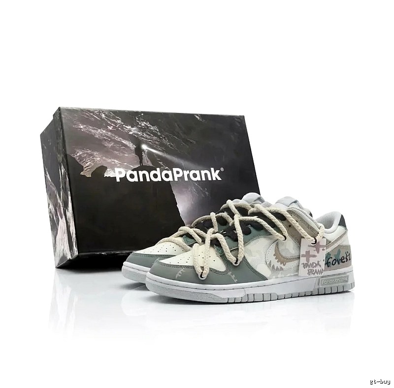 Nike retro gray and white sports shoes