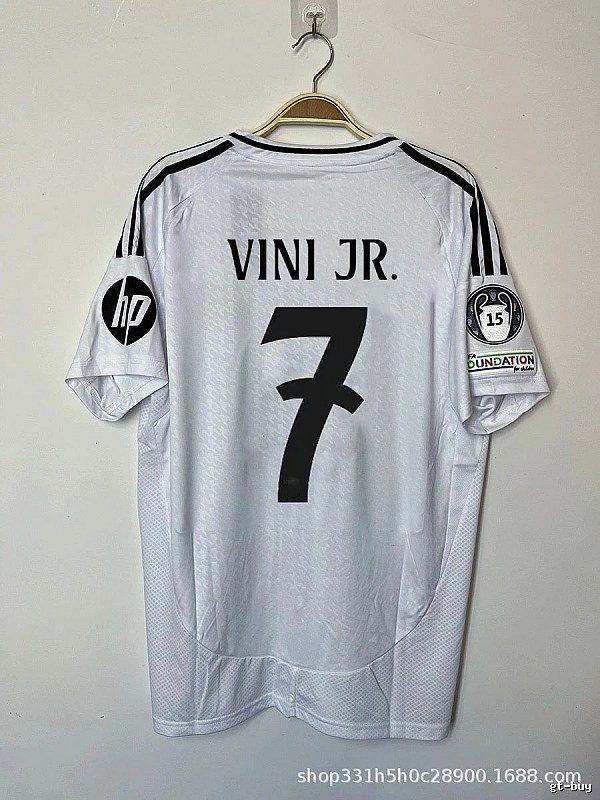 Real Madrid Daily Bellingham #5 soccer jersey White Real Madrid for City Outfits