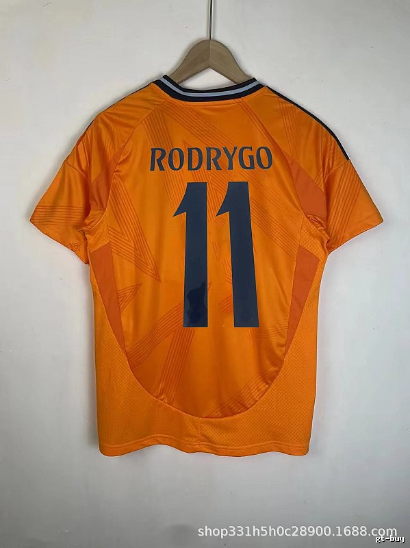 Real Madrid Resort Bellingham #5 soccer jersey White Real Madrid with Premium Look