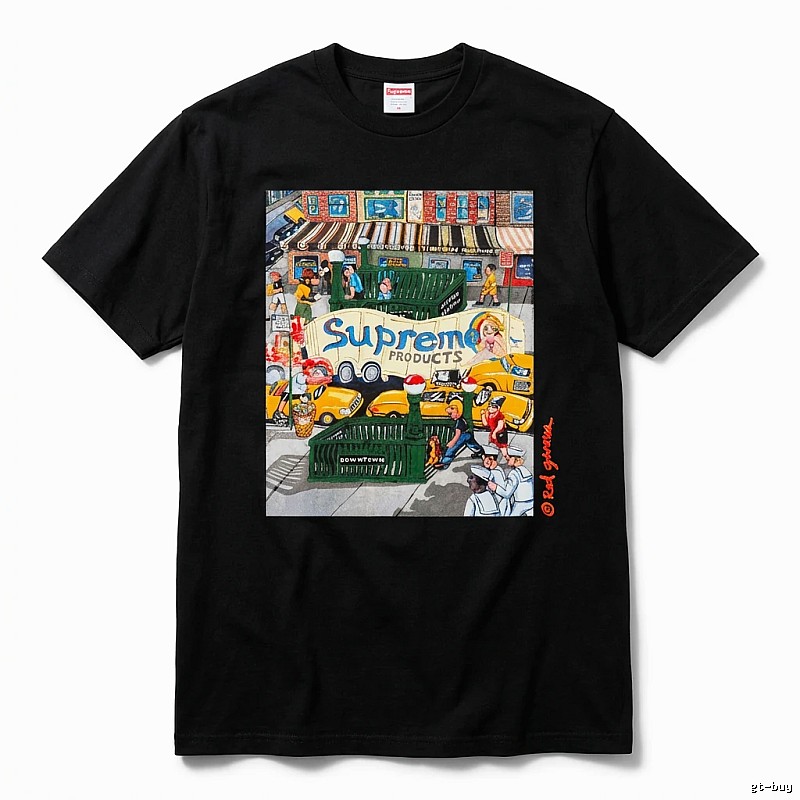 Supreme street-style black T-shirt