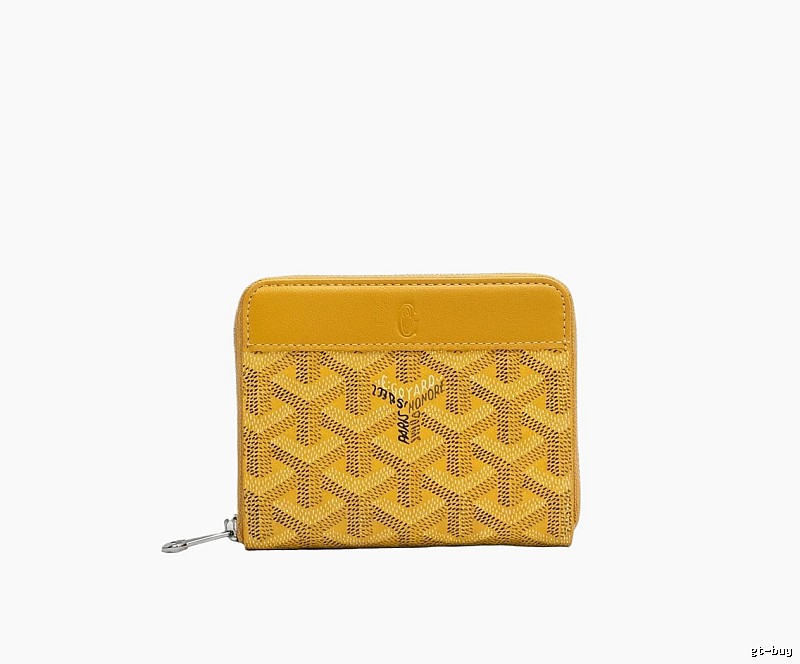 The classic yellow wallet of GOYARD