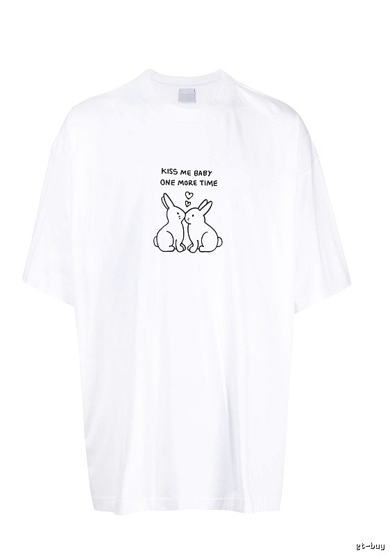 Urban Statement graphic T-shirt Black Colorful Lucky with Casual Appeal