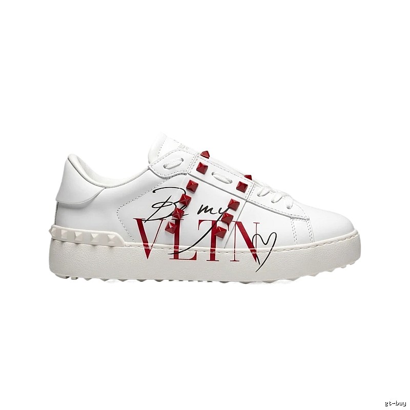 Valentino rivet trendy white shoes