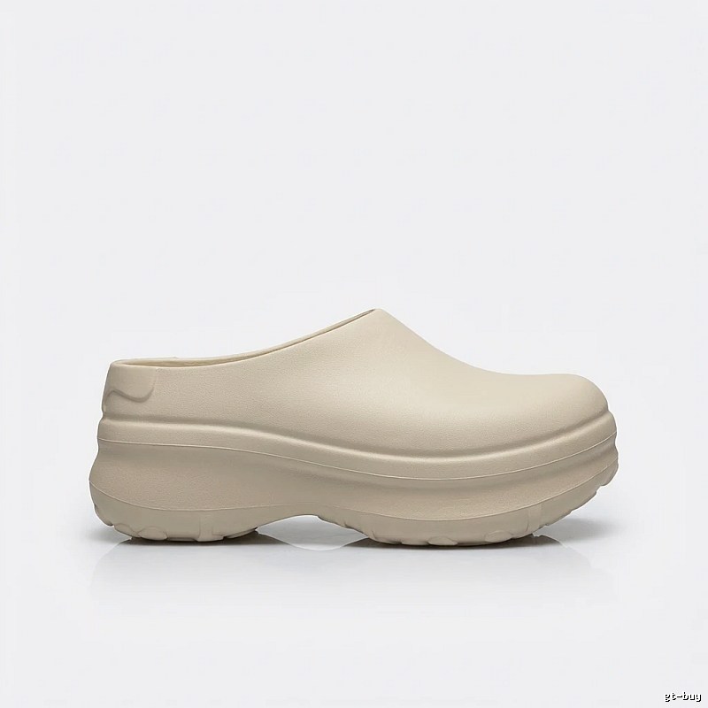 Yeezy sporty casual style off-white shoes
